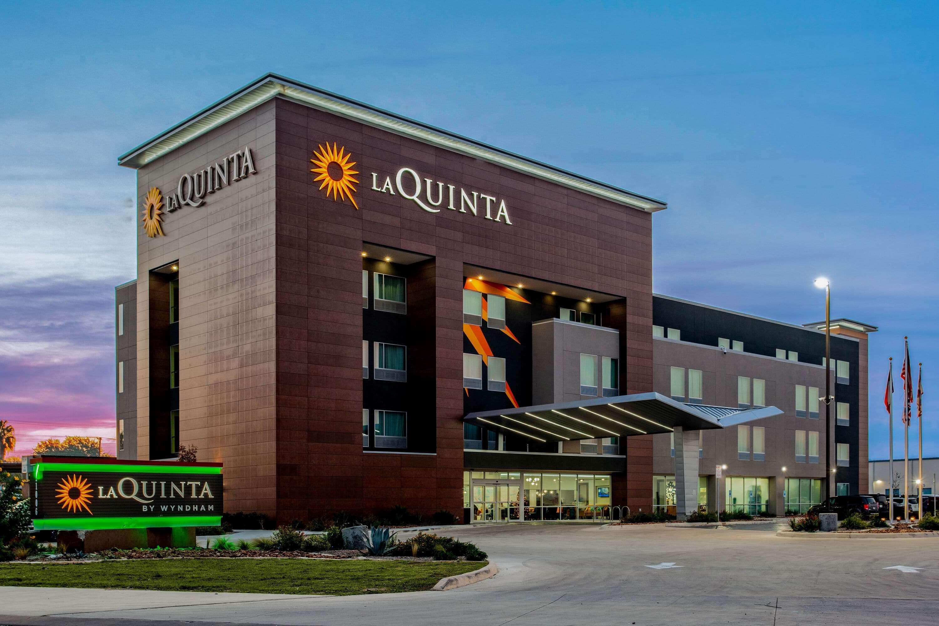 La Quinta By Wyndham San Antonio Alamo City Extérieur photo